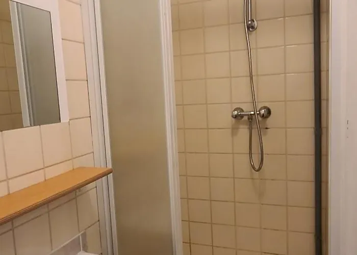 Apartment Hebergement Basique Et Fonctionnel Bon Rapport Qualite Prix